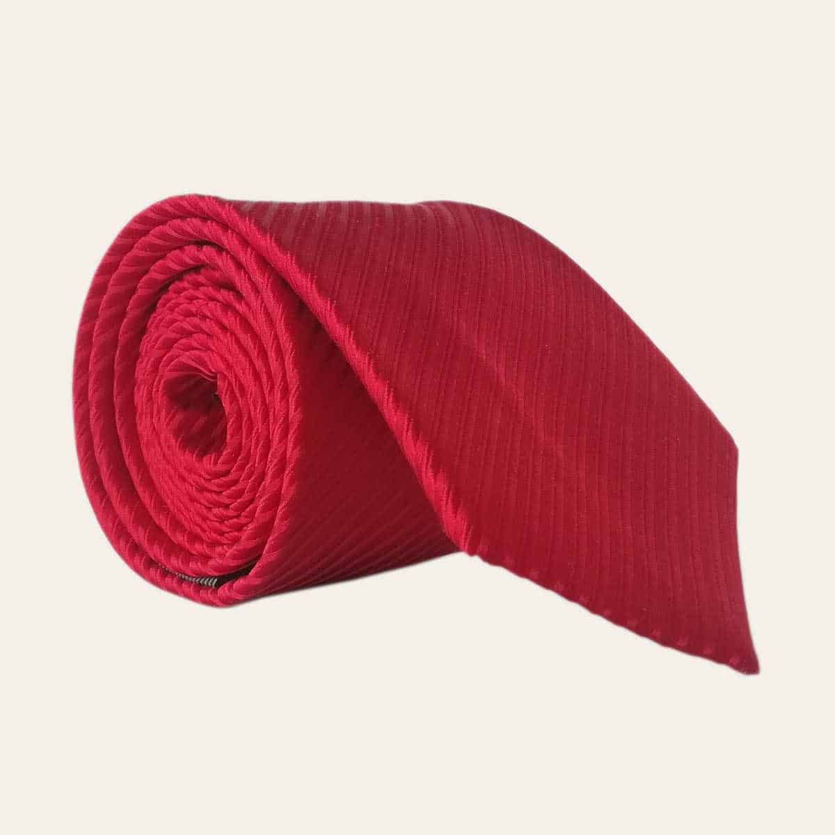 Hedvábná kravata červená