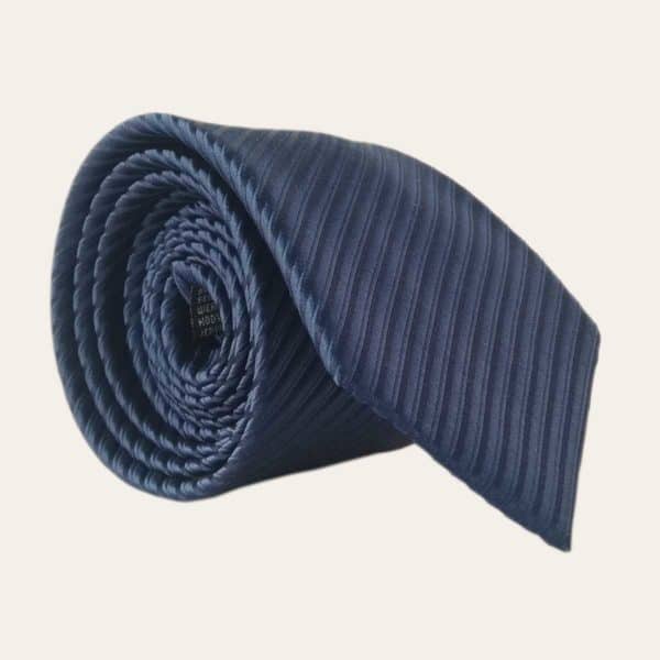 Hedvábná kravata tmavě modrá